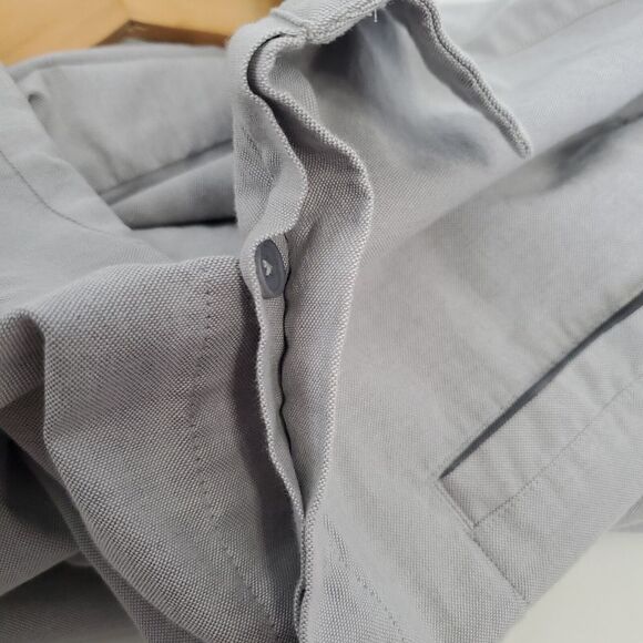 Lululemon Mens On Time Button Up Chest Pocket Shirt size L Gray Travel Office - Picture 8 of 10